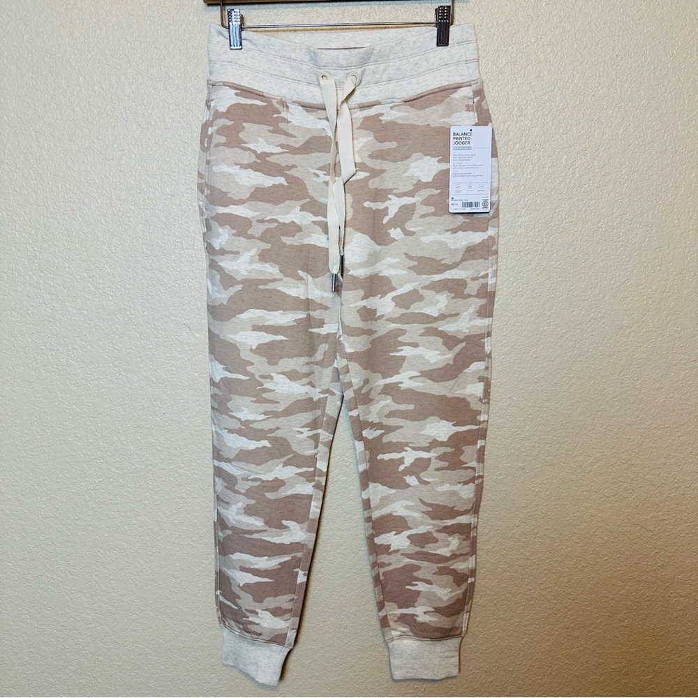 Athleta Balance Printed Joggers Camo Oatmeal Size Small - Picture 6 of 9
